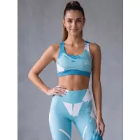 Albastru