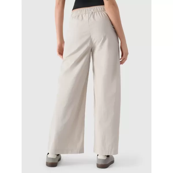  Pantalonii pentru doamne 4F WSS25TTROF1012 BEJ 