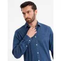 Albastru
