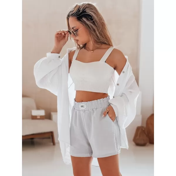  Pantaloni scurți pentru doamne DSTREET OWN STYLE SY0454 GRI DESCHIS 