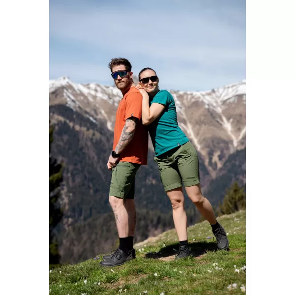  Pantaloni scurți pentru femei NORDBLANC HUES NBSPL8194 ZIUA VERDE 