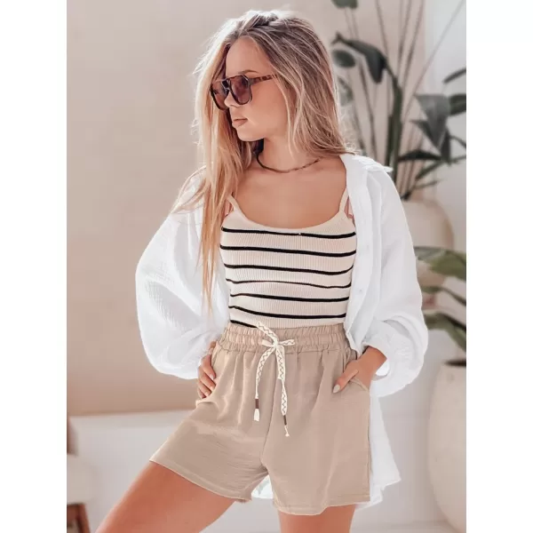  Pantaloni scurți pentru doamne DSTREET NOT TOMORROW SY0447 KAKI 