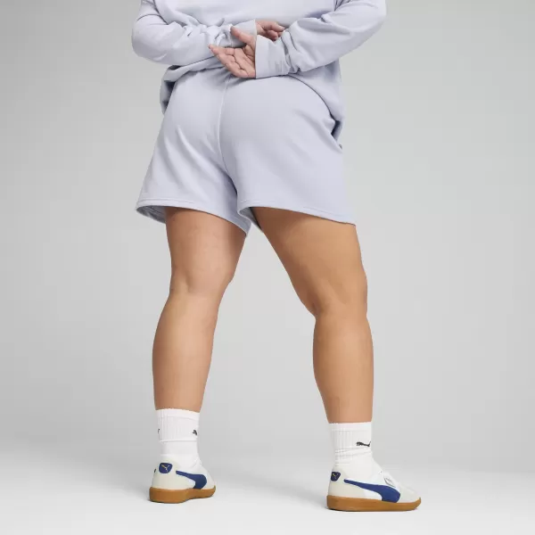  Pantaloni scurți pentru doamne PUMA ESS SMALL NO. 1 LOGO SHORTS 682439_47 VREMEA RĂCOROASĂ 