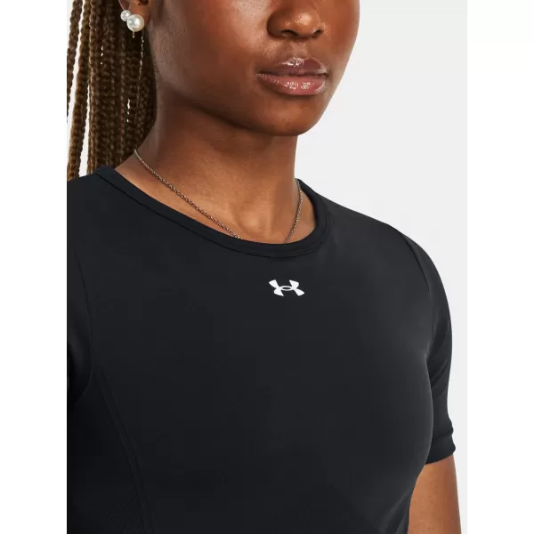  Tricou pentru femei UNDER ARMOUR TRAIN SEAMLESS SS 1379149-001 NEGRU 
