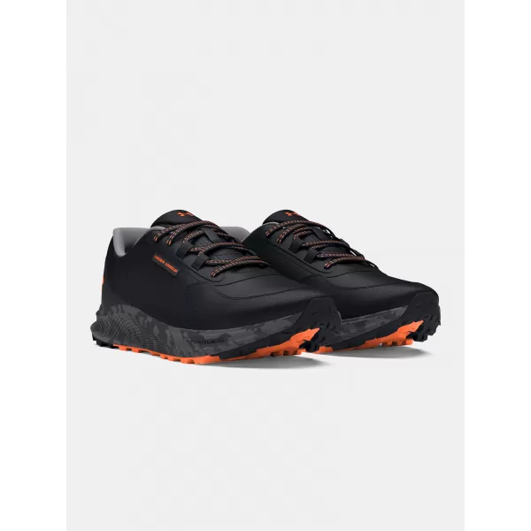  Pantofi pentru bărbați UNDER ARMOUR CHARGED BANDIT TR 3 3028371-001 NEGRU 