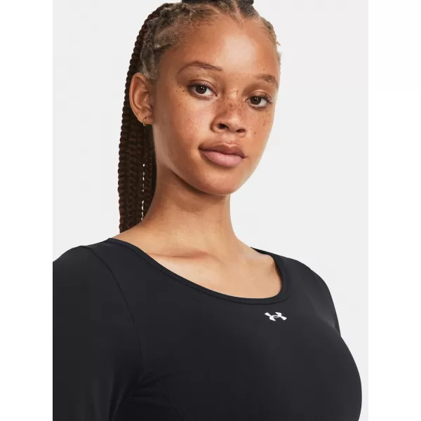  Tricou pentru femei UNDER ARMOUR TRAIN SEAMLESS LS 1379150-001 NEGRU 