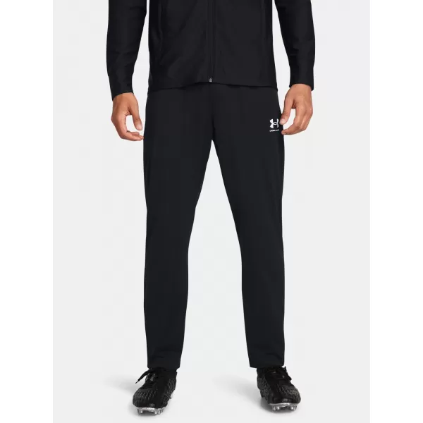  Pantaloni sport pentru bărbați UNDER ARMOUR MS CH. PIQUE PANT 1382602-001 NEGRU 