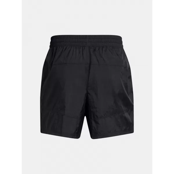  Pantaloni scurți pentru bărbați UNDER ARMOUR MS 96 TERRACE WVN SHORTS 1387924-001 NEGRU 