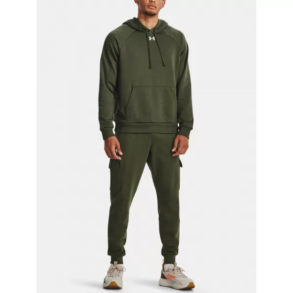 Hanorac pentru bărbați UNDER ARMOUR RIVAL FLEECE HOODIE 1379757-390 VERDE 