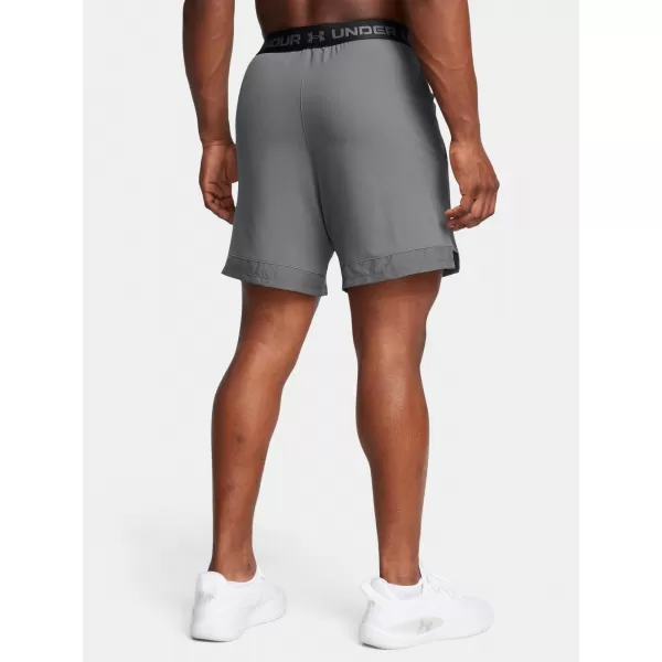  Pantaloni scurți pentru bărbați UNDER ARMOUR VANISH WOVEN 6IN SHORTS 1373718-027 GRI 