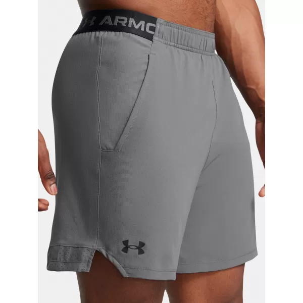  Pantaloni scurți pentru bărbați UNDER ARMOUR VANISH WOVEN 6IN SHORTS 1373718-027 GRI 