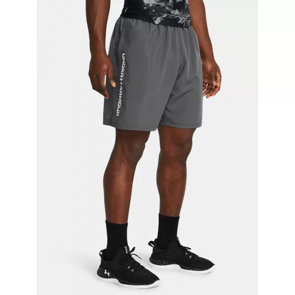  Pantaloni scurți pentru bărbați UNDER ARMOUR WOVEN WDMK SHORTS 1383356-025 GRI 