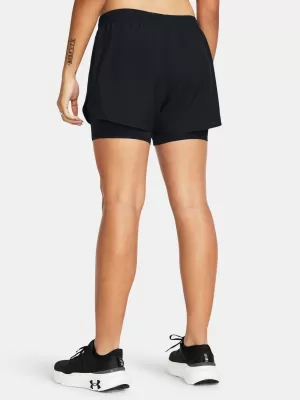 Pantaloni scurți de damă UNDER ARMOUR FLY BY 2-IN-1 SHORTS 1382440-001 NEGRU