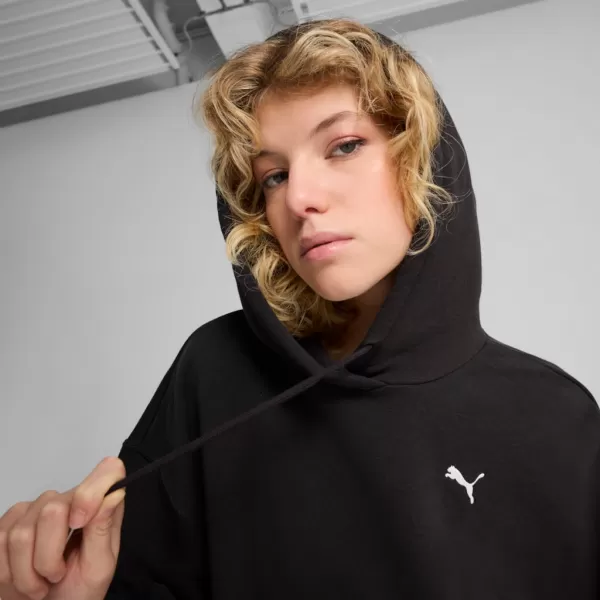  Panoul pentru doamne PUMA WARDROBE ESS RELAXED CROPPED HOODIE TR 629746-01 NEGRU 