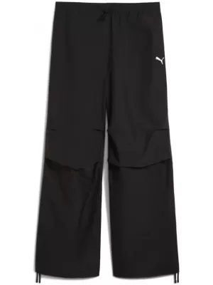 Pantalonii pentru doamne PUMA WARDROBE ESS PARACHUTE WOVEN PANTS OP 632044-01 NEGRU