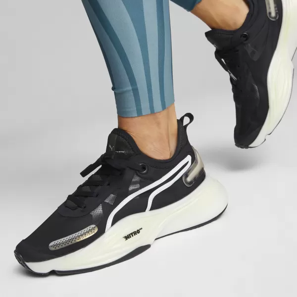  Doamne PUMA PWR NITRO SQD WNS 378688_01 PUMA BLACK/PUMA WHITE 